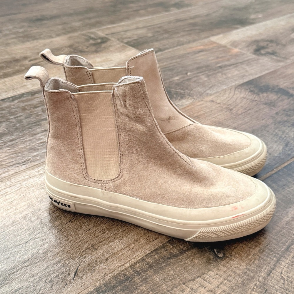 SeaVees Women's Shipyard Water-Resistant Suede Chelsea Boot, Beige,7